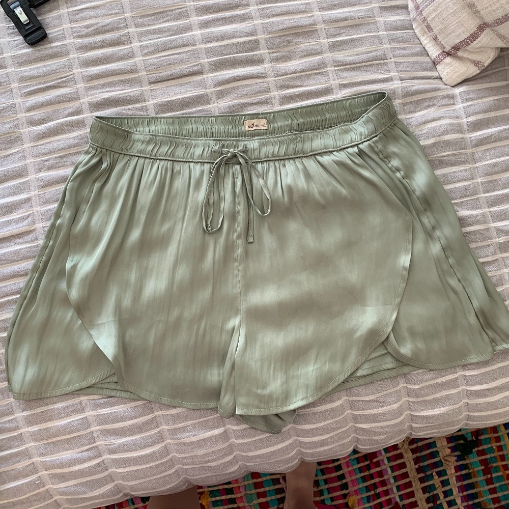 Petal Drawstring Shorts